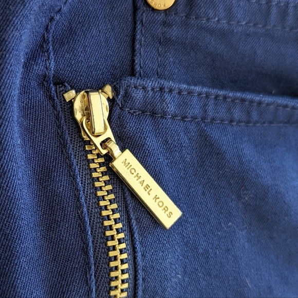 Michael Kors size 2 blue and gold jeans - Picture 2 of 9
